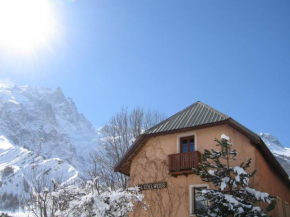 Отель Hotel Auberge Edelweiss, Ла Грав